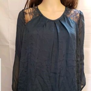 NICOLE ,GREEN BLOUSE 100% SILK MEDIUM